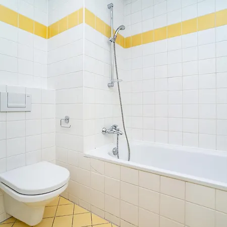 Karla Englise Apartman Prága